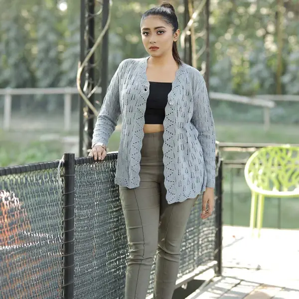 Women's Light Grey Knit Cardigan - Image 4