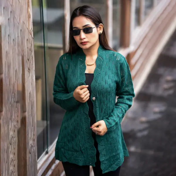 Women Stylish Green Knit Cardigan - Image 4