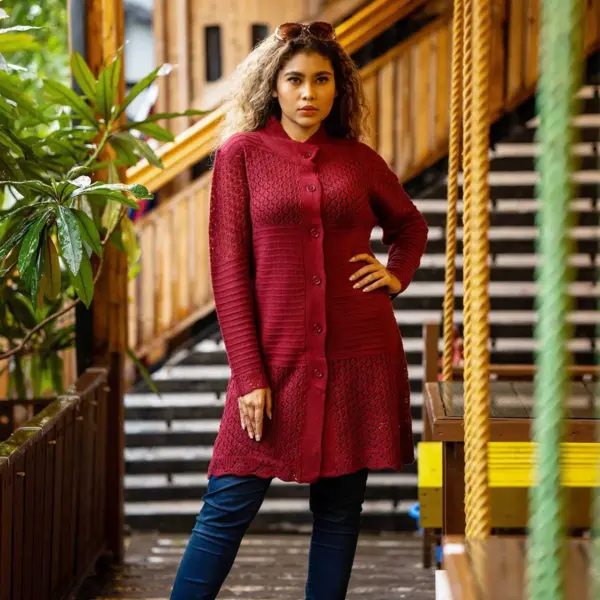 Previous Next Maroon Long Knit Cardigan - Image 3